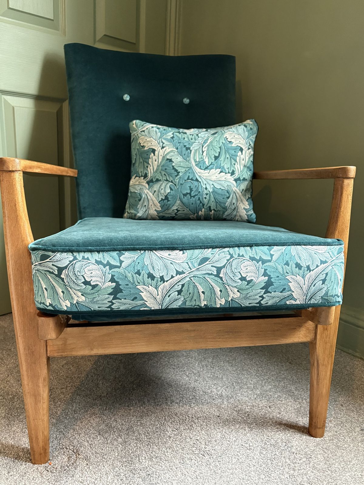 275.0 Parker Knoll Chair Refurbished In William Morris Acanthus. photo