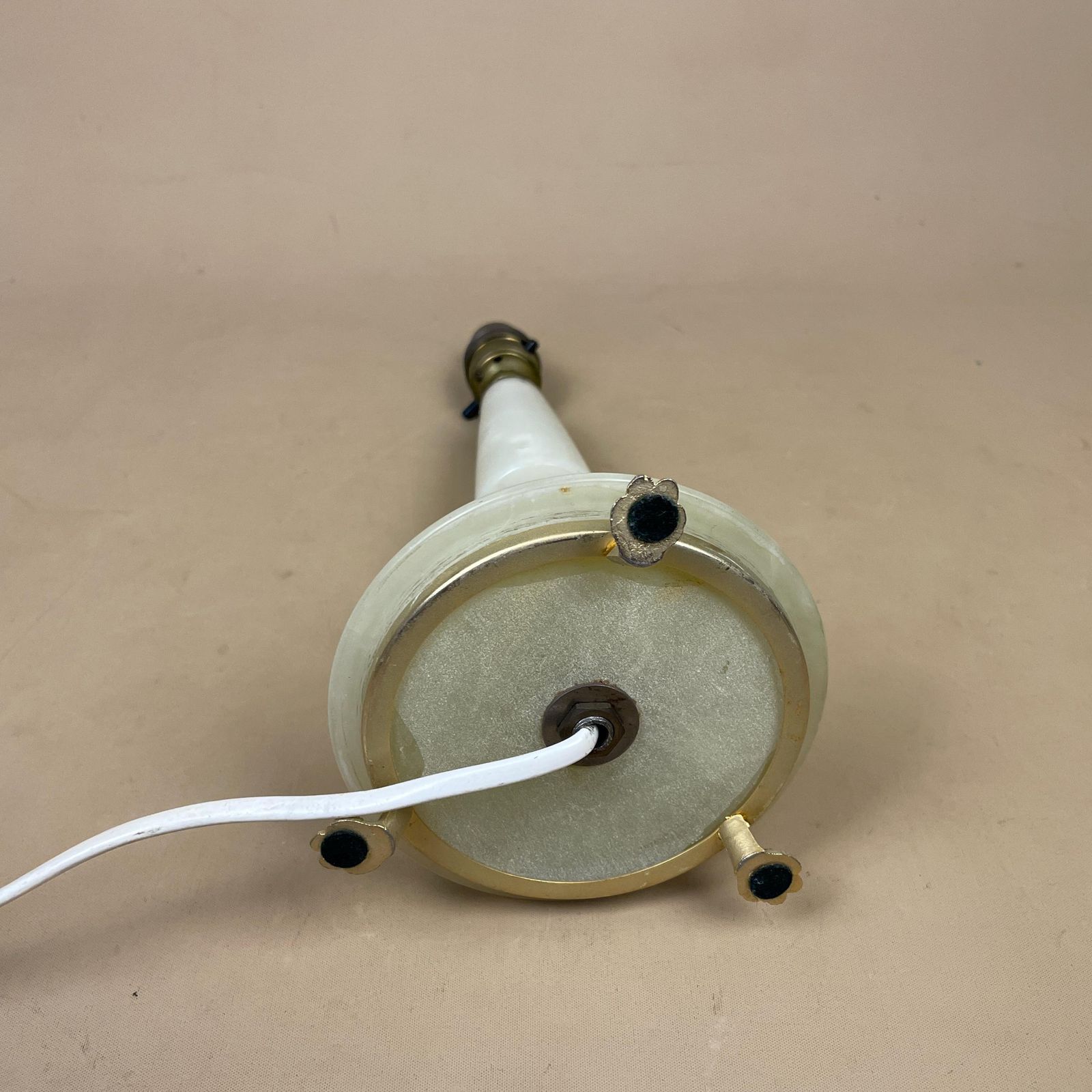 Green Onyx Marble Lamp Light Bedside Brass Gold Metal Ornate Round Base Marbled Pattern Classic Column Natural Stone Antique Vintage Side photo vintage