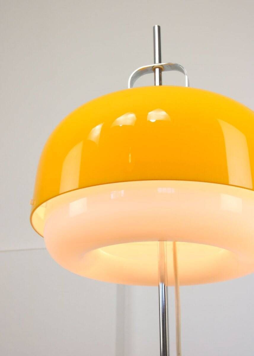 Space Age gele Medusa vloerlamp van Luigi Massoni voor Guzzini, jaren 1970 photo for sale