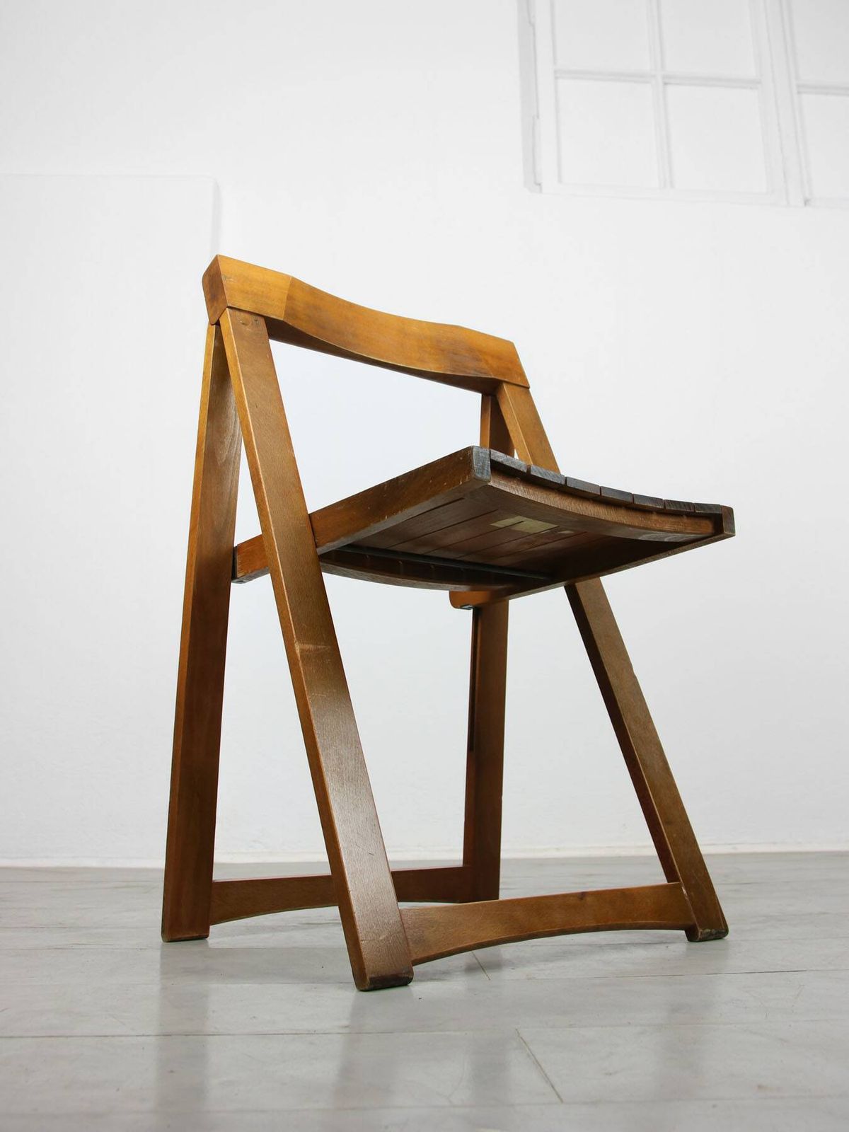 Furniture Vintage Trieste Folding Chair photo