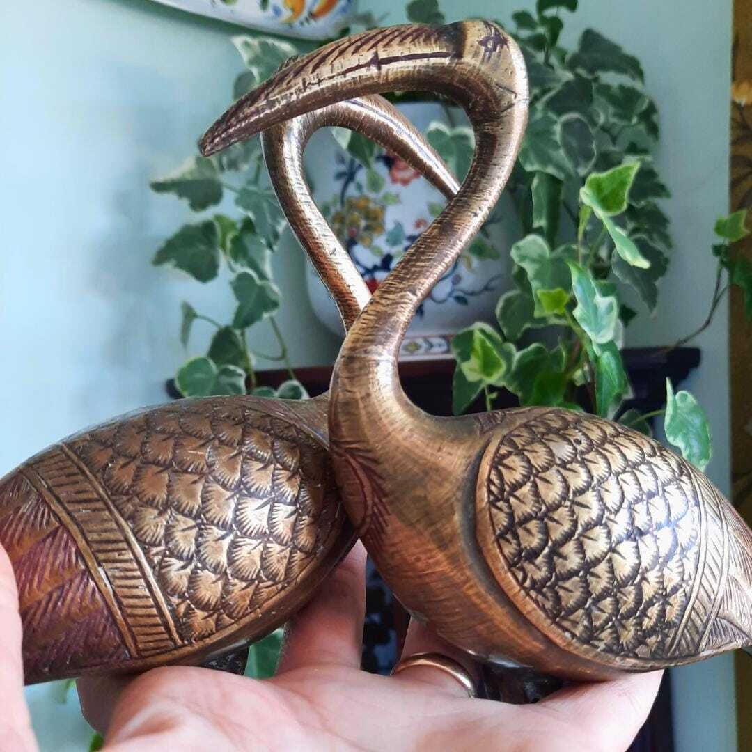 11'' Large Mid Century Indian Engraved Brass Stork Birds Figures Pair 28 Cm Tall, Large Brass Animal Decor. photo furniture