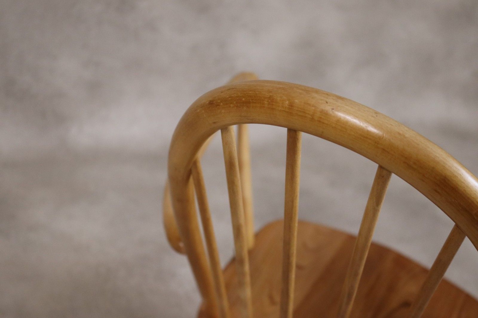 photo buy Vintage Ercol Windsor Quaker Rocking Chair Model 428 Blonde