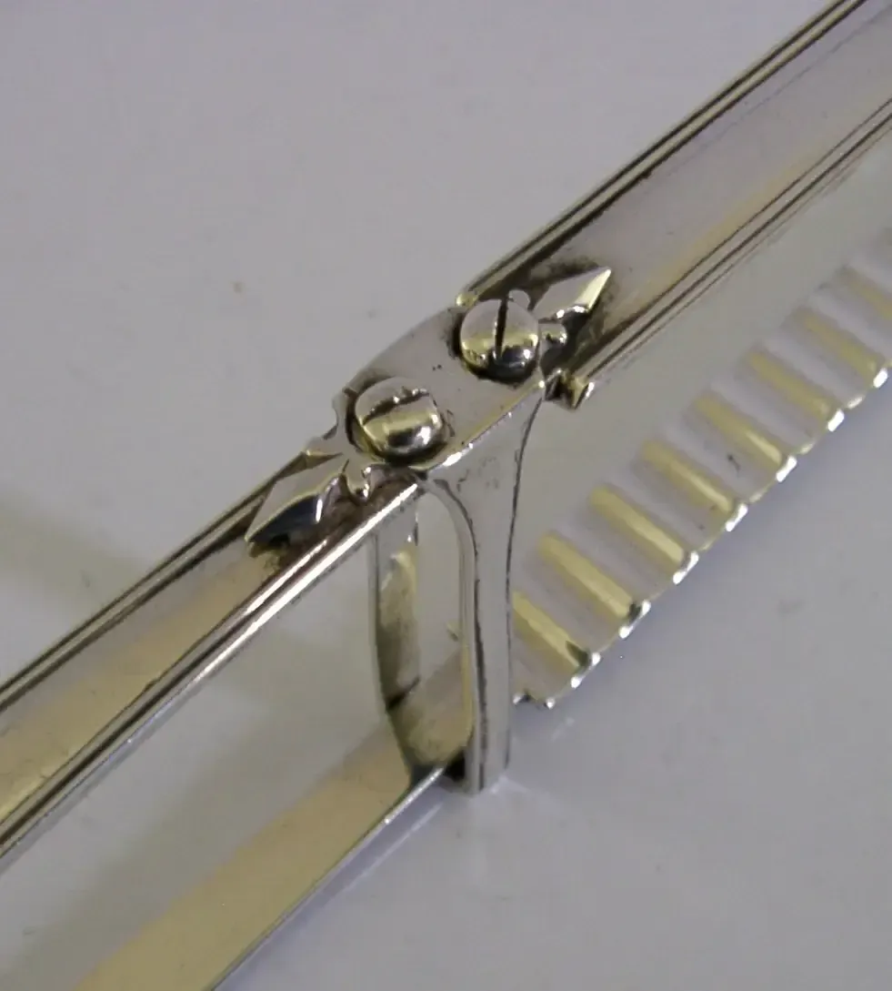 Willoughby Family Owl Crested Georgian Sterling Silver Serving Tongs C1780s photo Home Decor