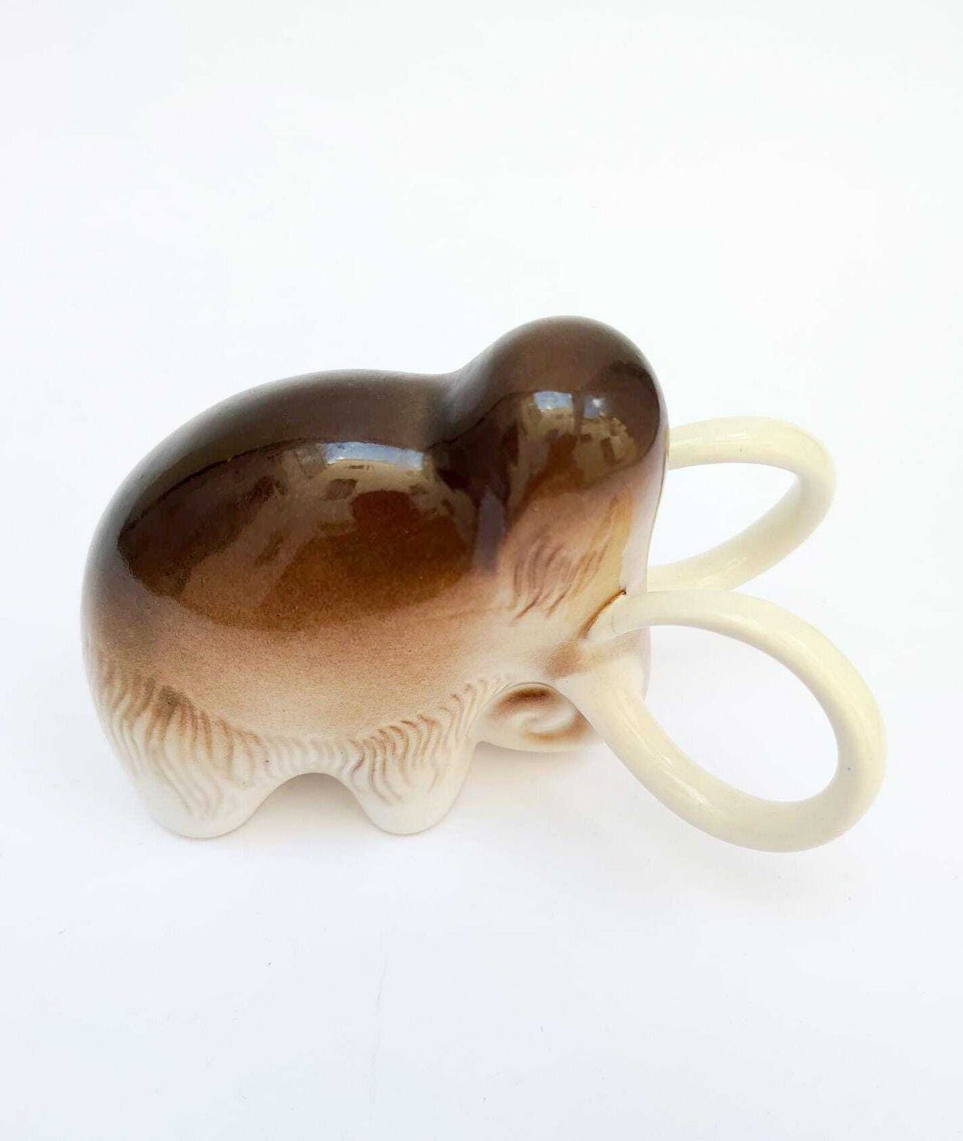 Figurine vintage mammouth laineux Lomonosov, céramique, Made in USSR, mid-century modern photo vinterior