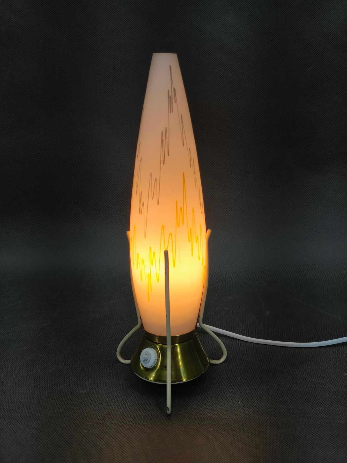 Zukov Tsjechische Mid-Century glazen tafellamp, jaren 1960 photo for sale