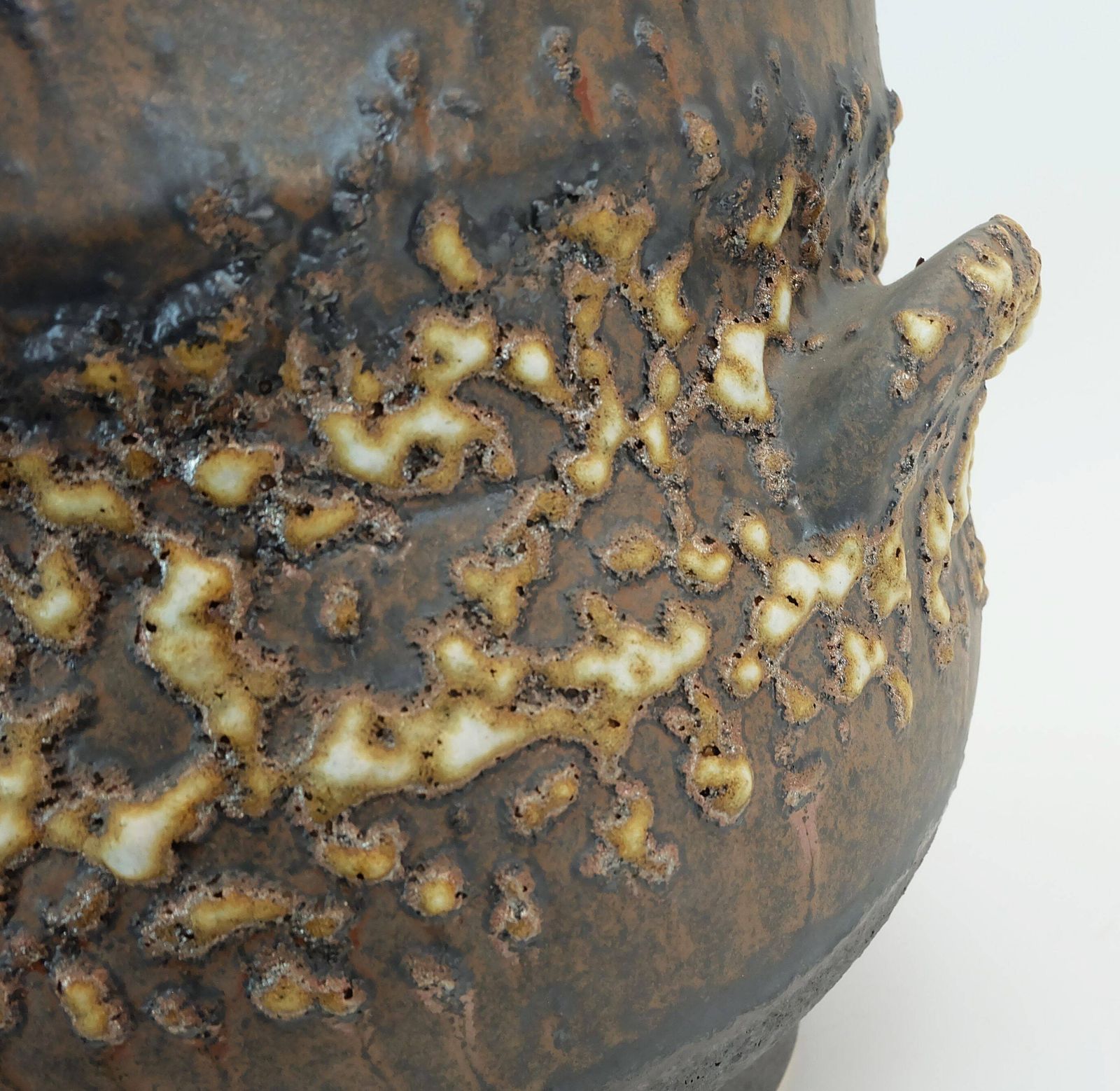 photo furniture Rare Large Jopeko Plant Stand Plant Pot With Base Fat Lava Ceramic 1970s