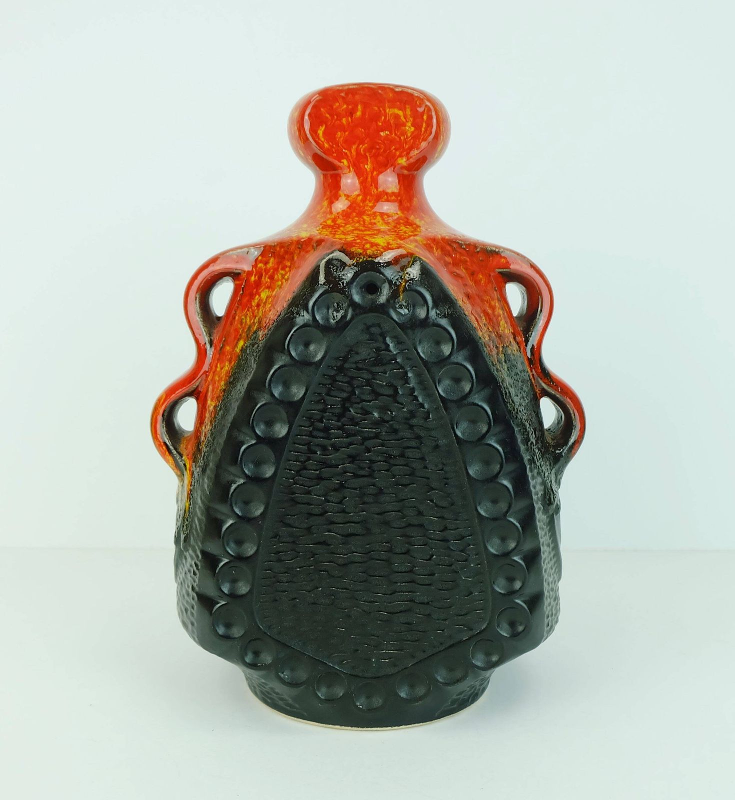Bougeoir Bay Ceramic modèle n° 319 25, orange et noir photo vinterior