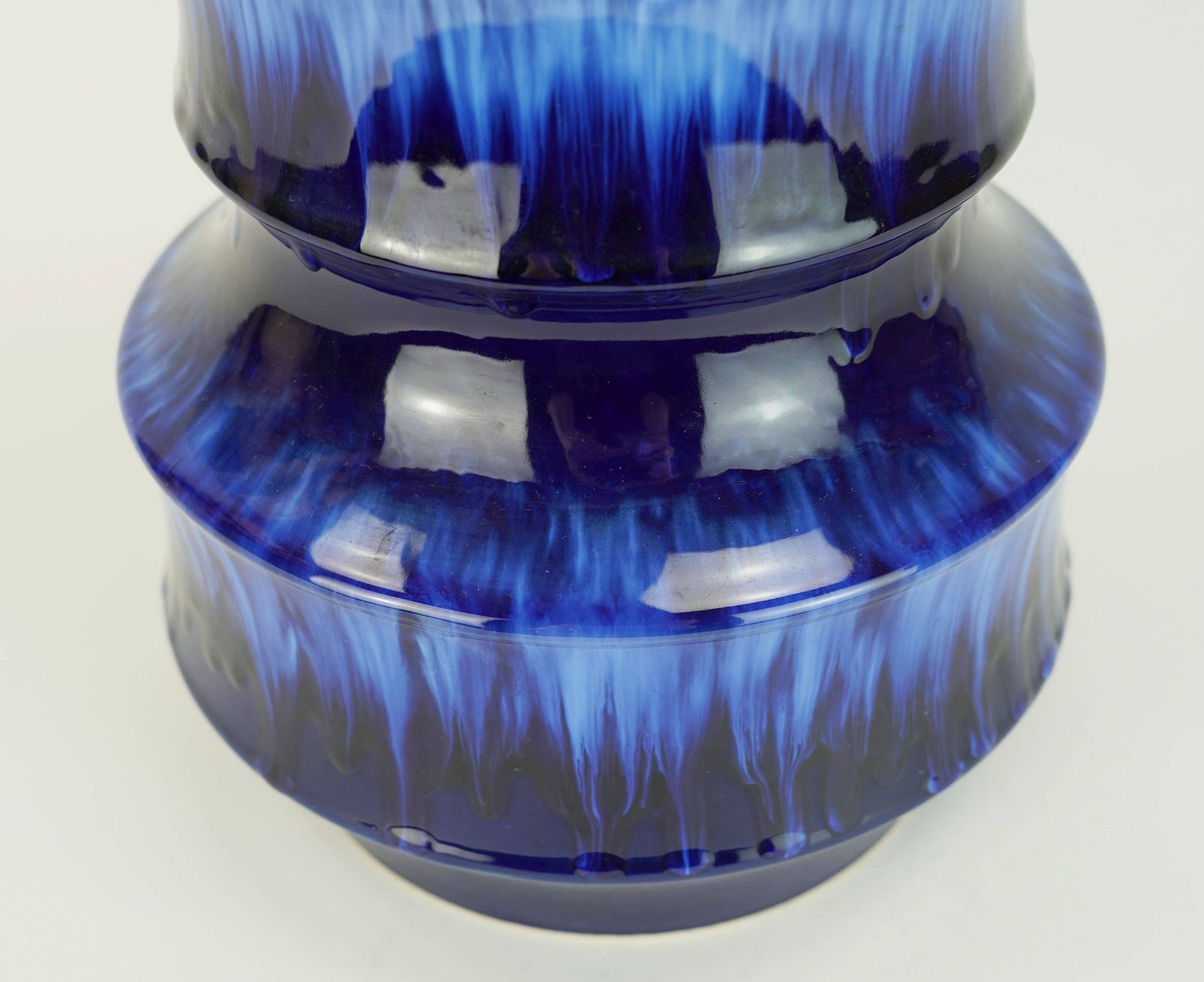 Scheurich Keramik vloervaas met drip glaze in blauwtinten, jaren 1960/1970 photo vinterior