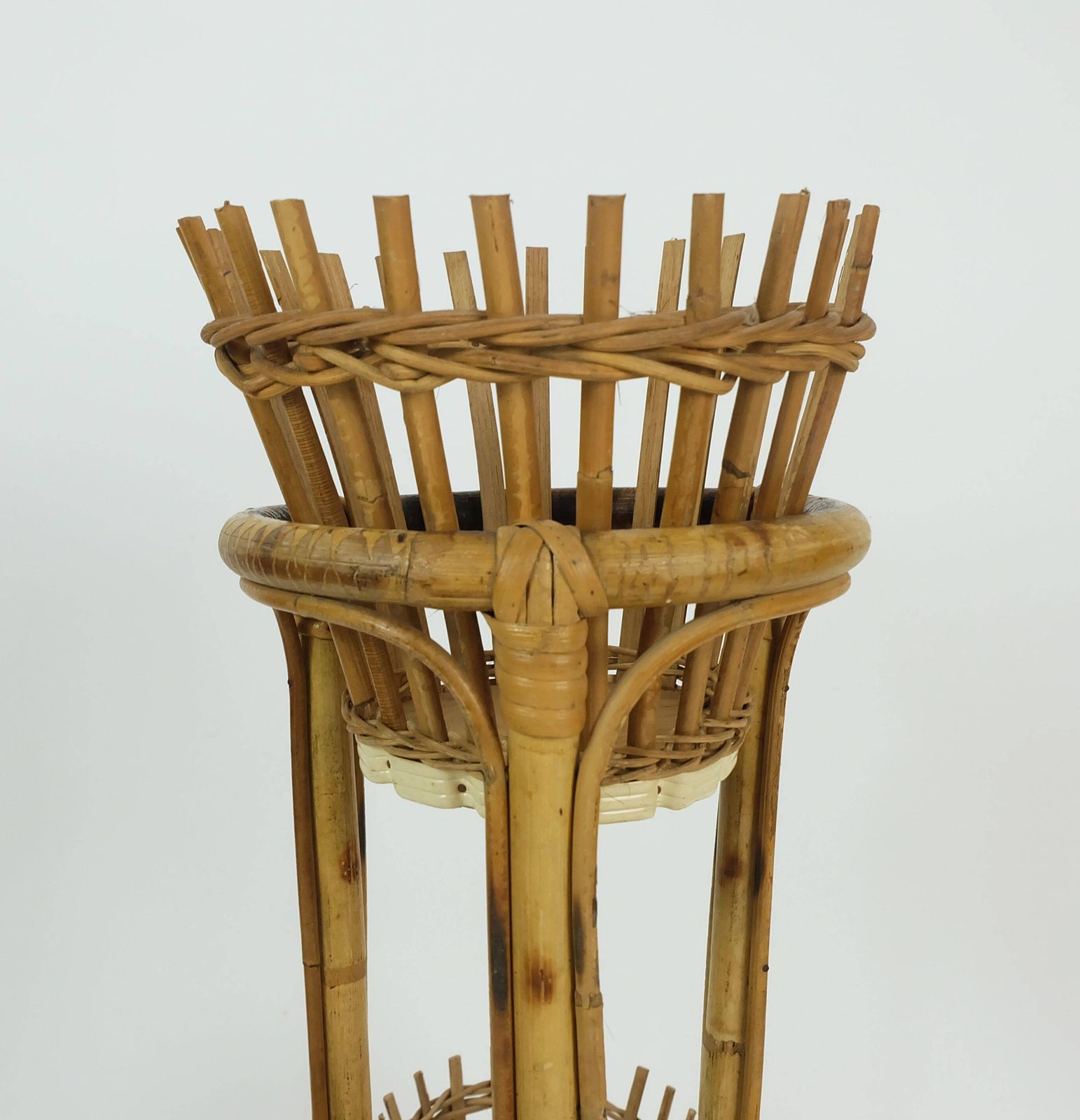 Page 9 Of 12 Mid Century Plant Stand Rack 1950s 60s Bamboo Rattan Hawaii Tiki Era photo 259.0