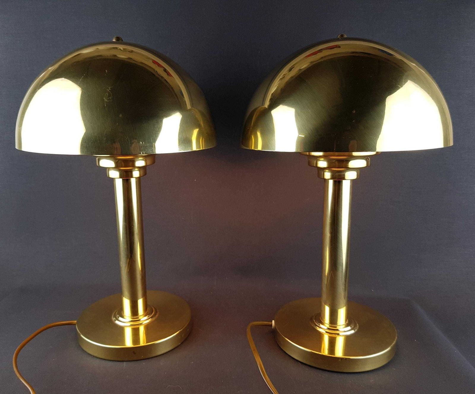 Set Van 2 Wsb Germany Messing Paddenstoel Tafellampen Mid Century Modern Art Deco Nachtkastlampen Jaren 1970 Vintage photo Verlichting