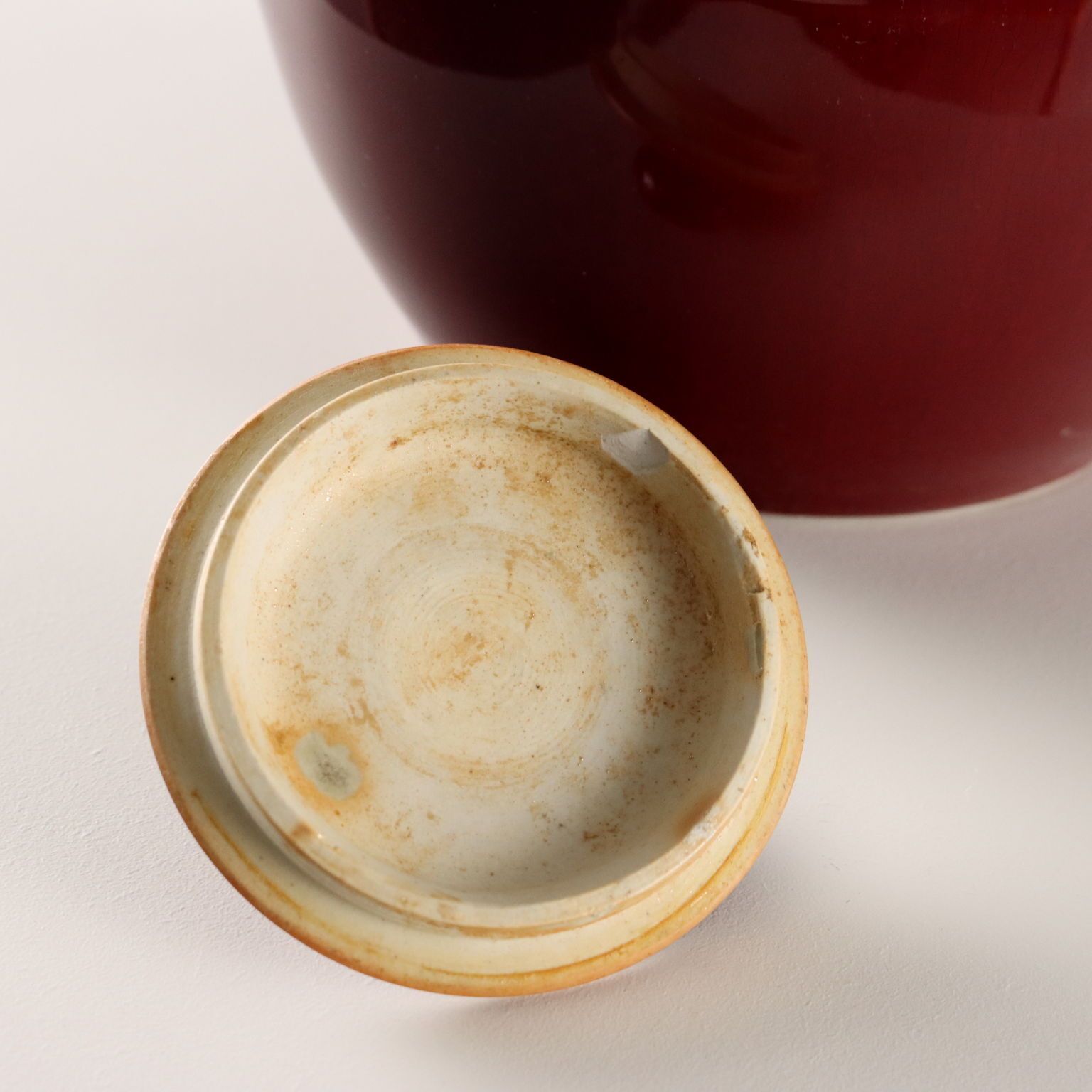 Potiche en porcelaine rouge rituelle d'époque, Chine, XXe siècle photo 310.0