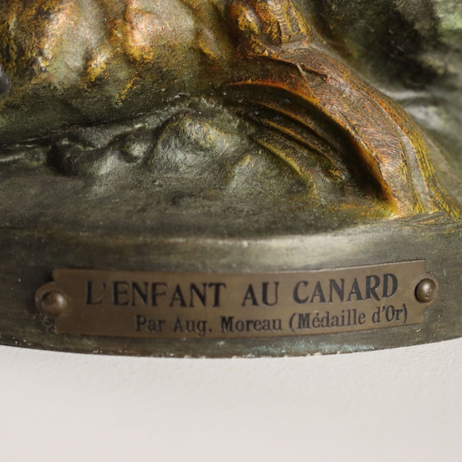 Sculpture d'époque en antimoine signée Auguste Moreau, France, 1906 photo vinterior