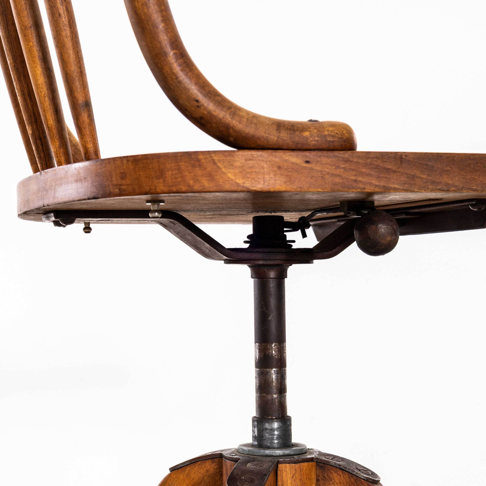 1920's French Oak Atelier Swivel Chair photo Furniture