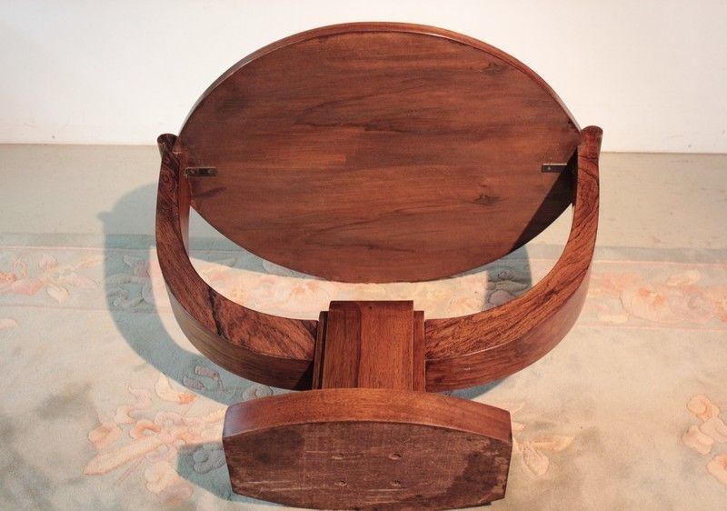 photo furniture Art Deco Lounge Table 20th
