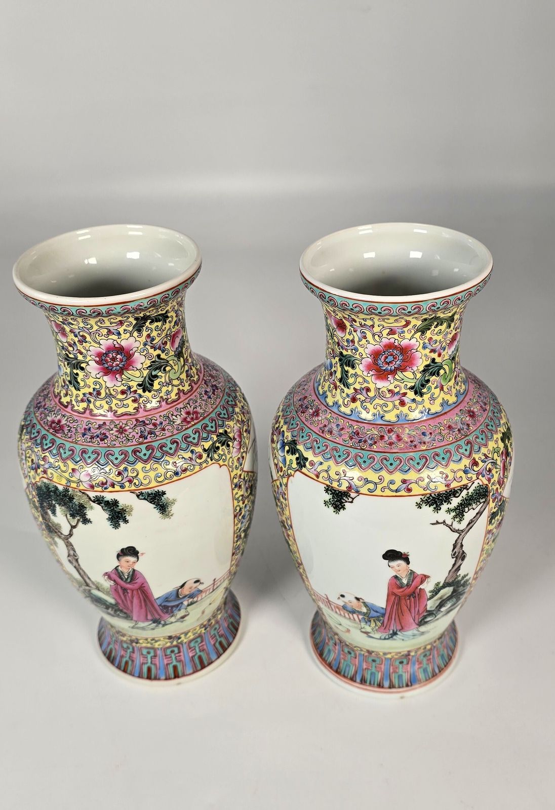 A Pair Of Chinese Hand Painted Porcelain Vases From The Republican Period Circa 1930 photo vintage