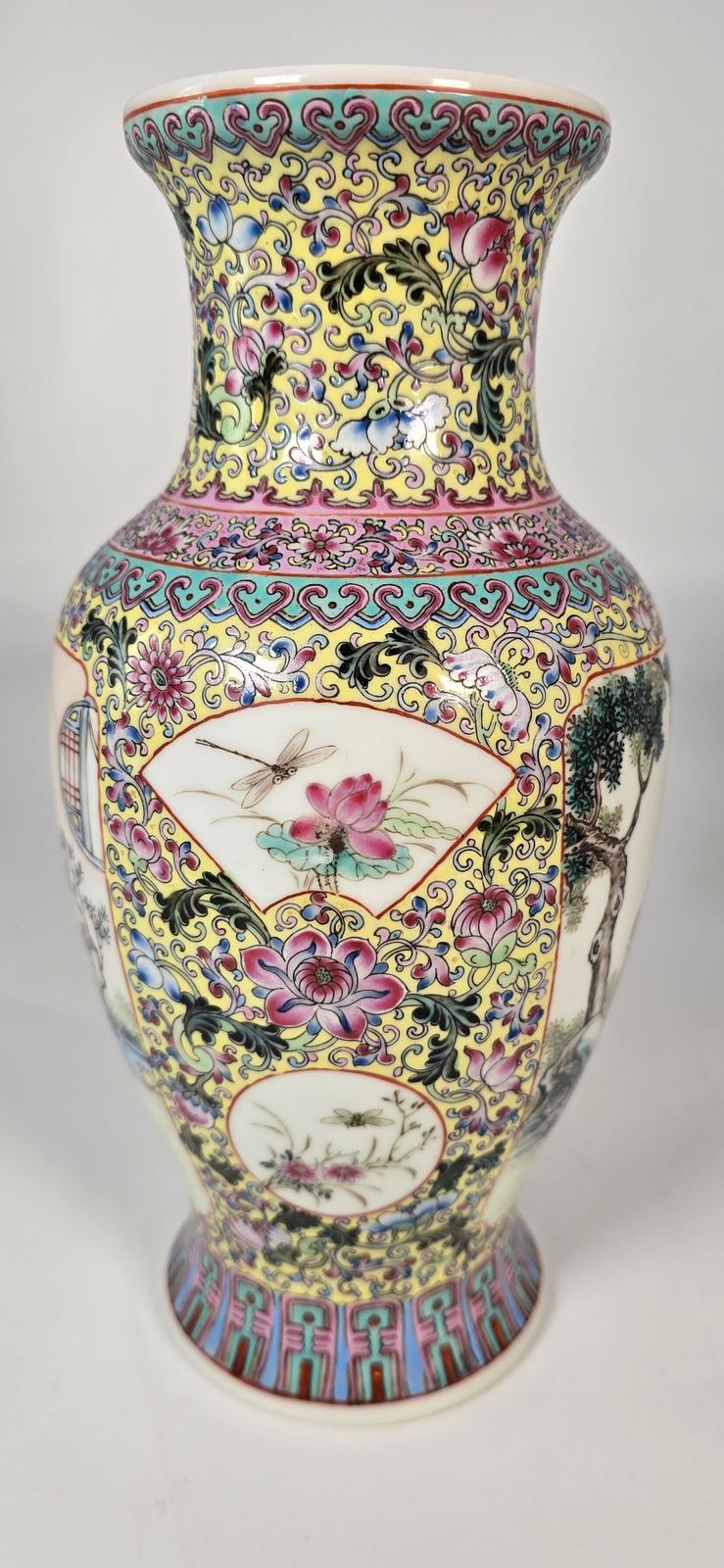 2460.0 A Pair Of Chinese Hand Painted Porcelain Vases From The Republican Period Circa 1930 photo
