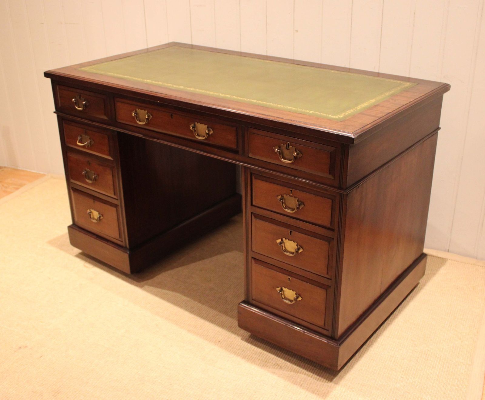 Edwardian Walnut Pedestal Desk photo furniture