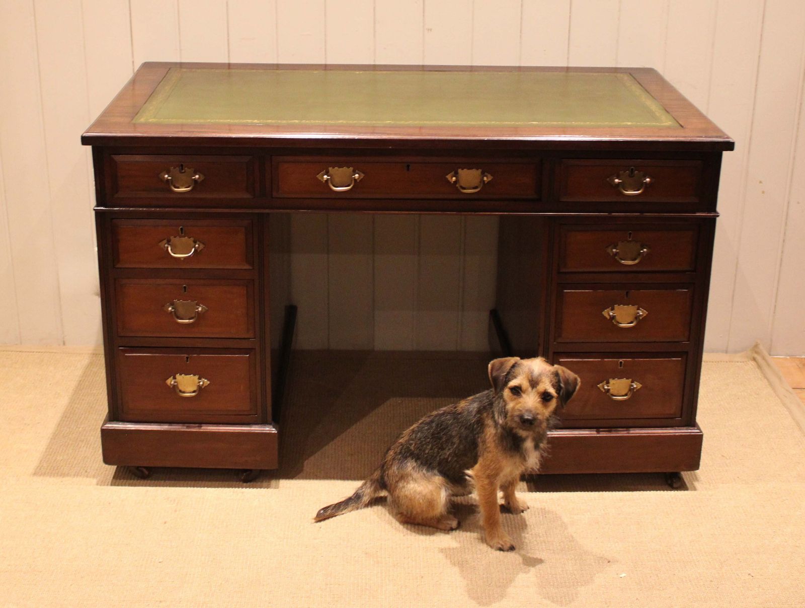 Edwardian Walnut Pedestal Desk photo vinterior