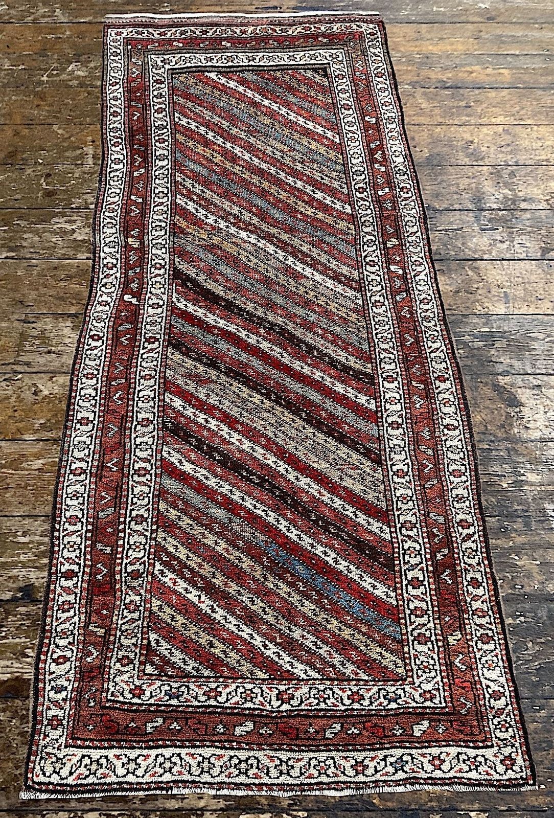Antiek Koerdisch loper 2,63m x 1,09m photo Textiel