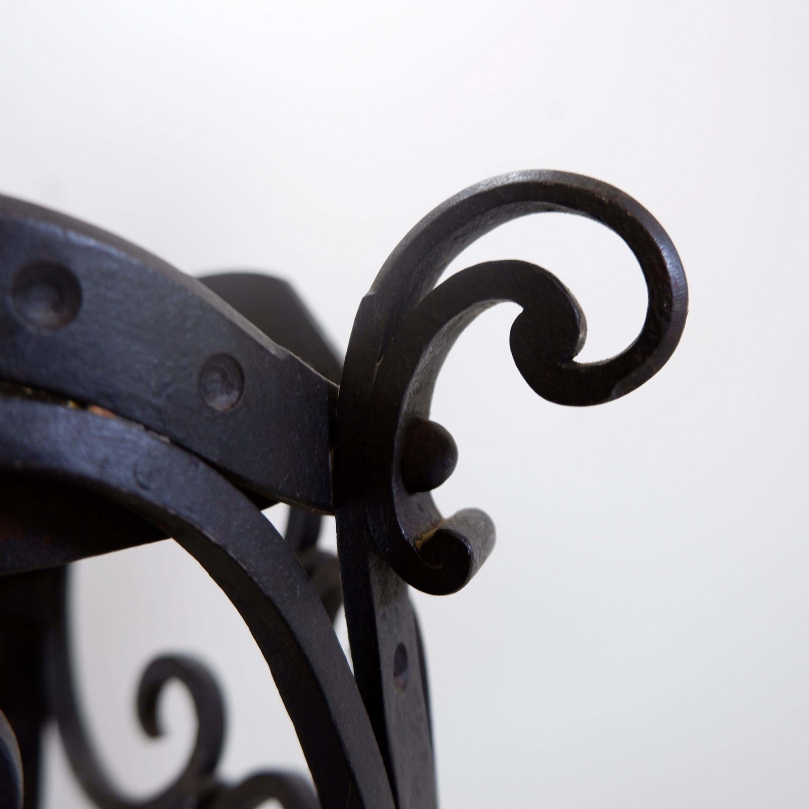 Art Nouveau Wrought Iron Tripod Floor Candlestick   Torchère photo Home Decor