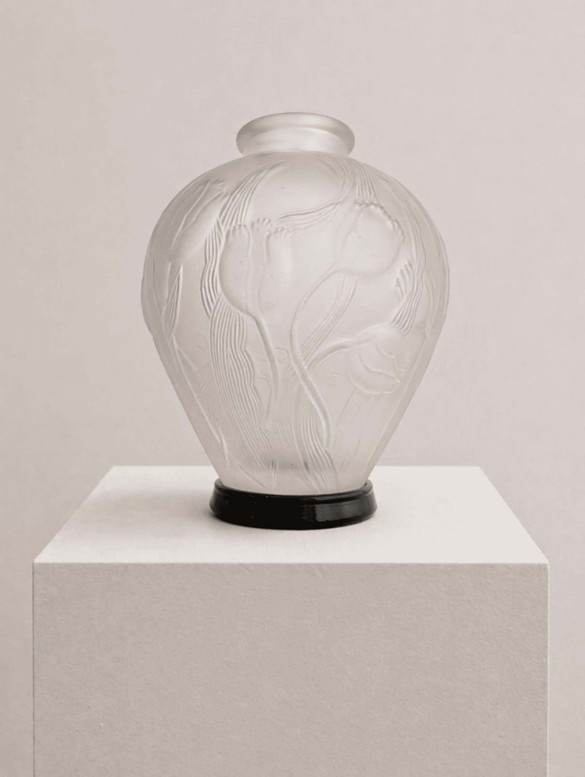 Mid Century Modern French Vase Lalique Style Frosted Glass Floral Motifs 60s photo Home Decor