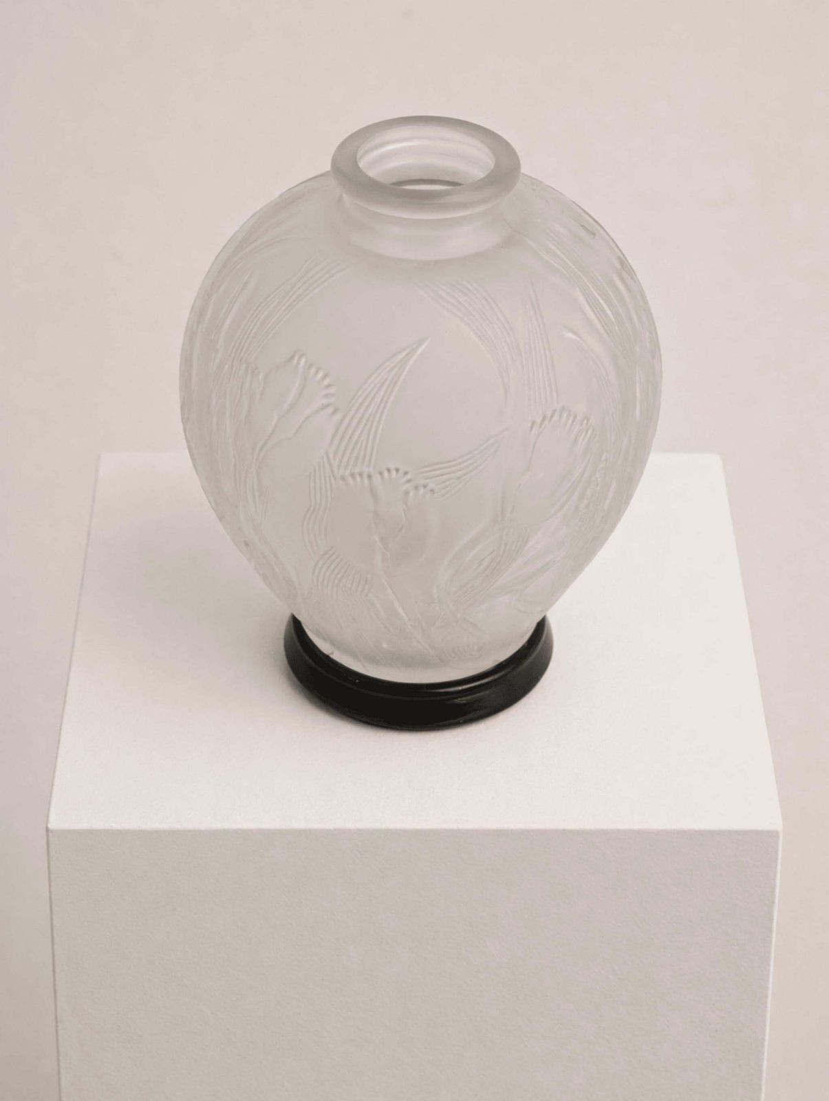 Mid Century Modern French Vase Lalique Style Frosted Glass Floral Motifs 60s photo buy