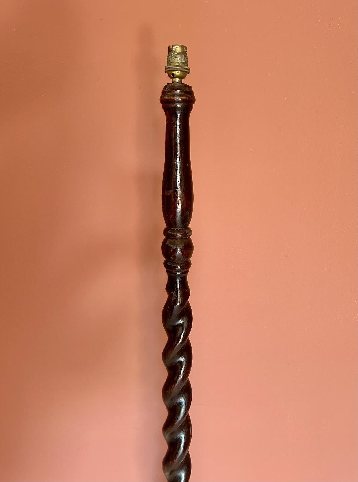 Barley Twist Wooden Floor / Standard Lamp photo furniture