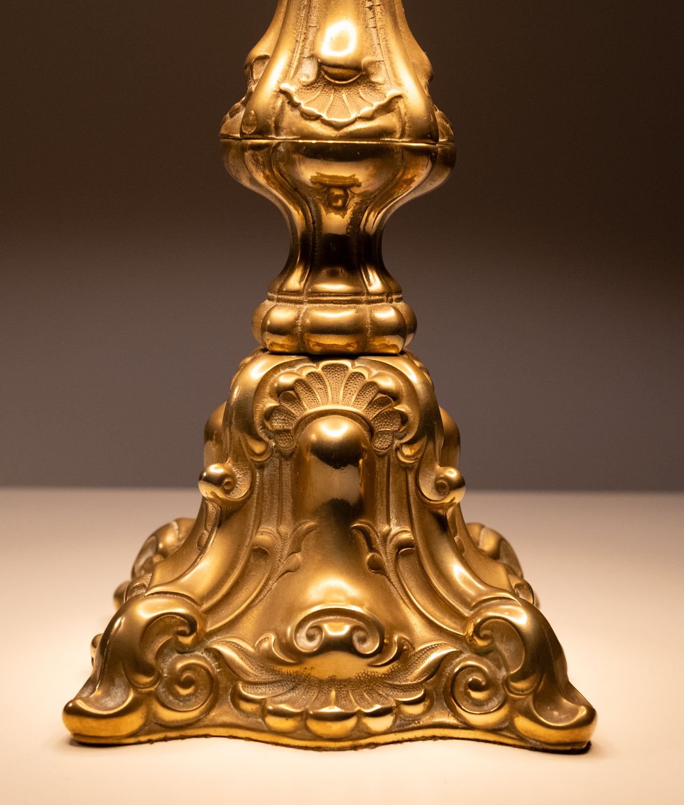 photo furniture Stunning Pair Of Rococo Brass Table Lamps Italy 1920s