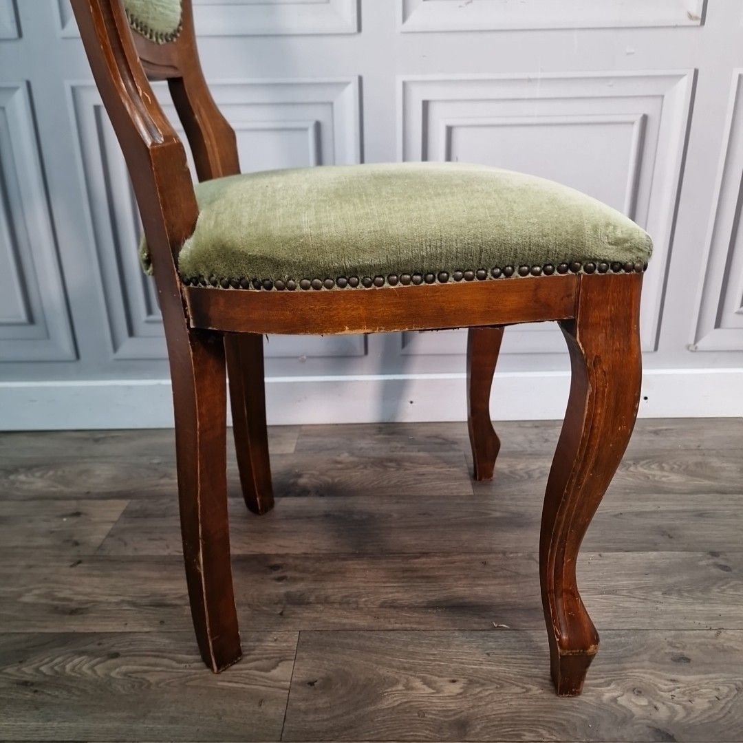 80.0 Antique Carved Walnut Chair Green Upholstery – Victorian Salon Style Seat photo