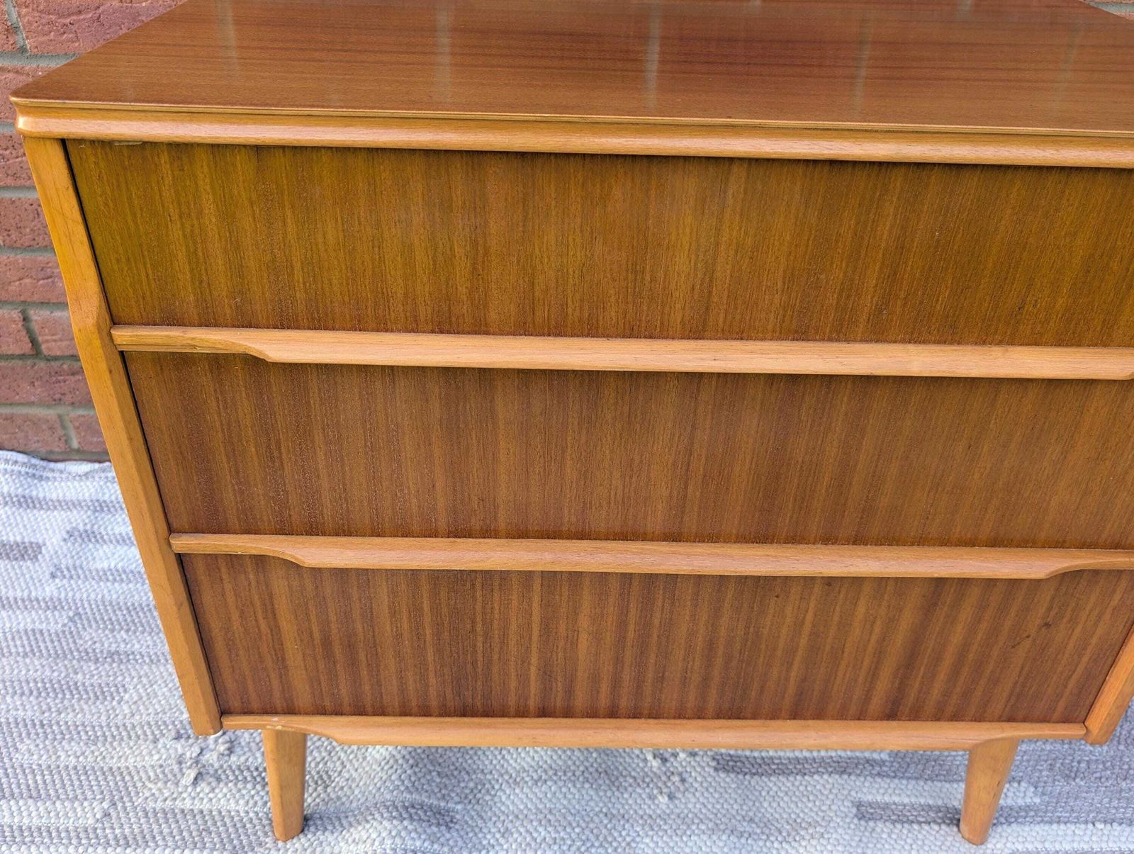 photo vinterior Mid Century 1960s Chest Of Drawers