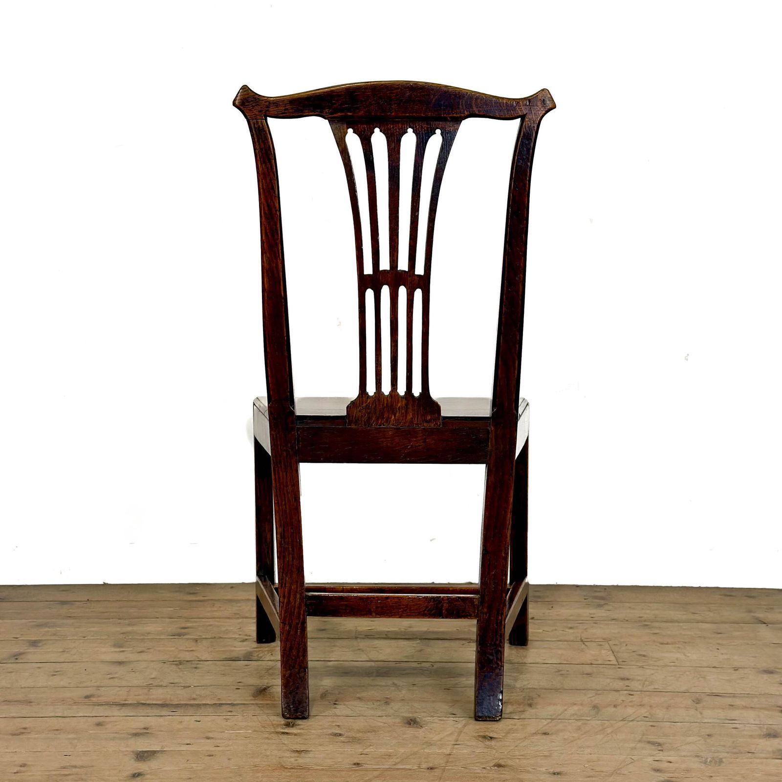 Antique Set Of Six Oak Dining Chairs | Kitchen Chairs | Dining Chairs | Oak Antiques | Farmhouse Seating photo vinterior