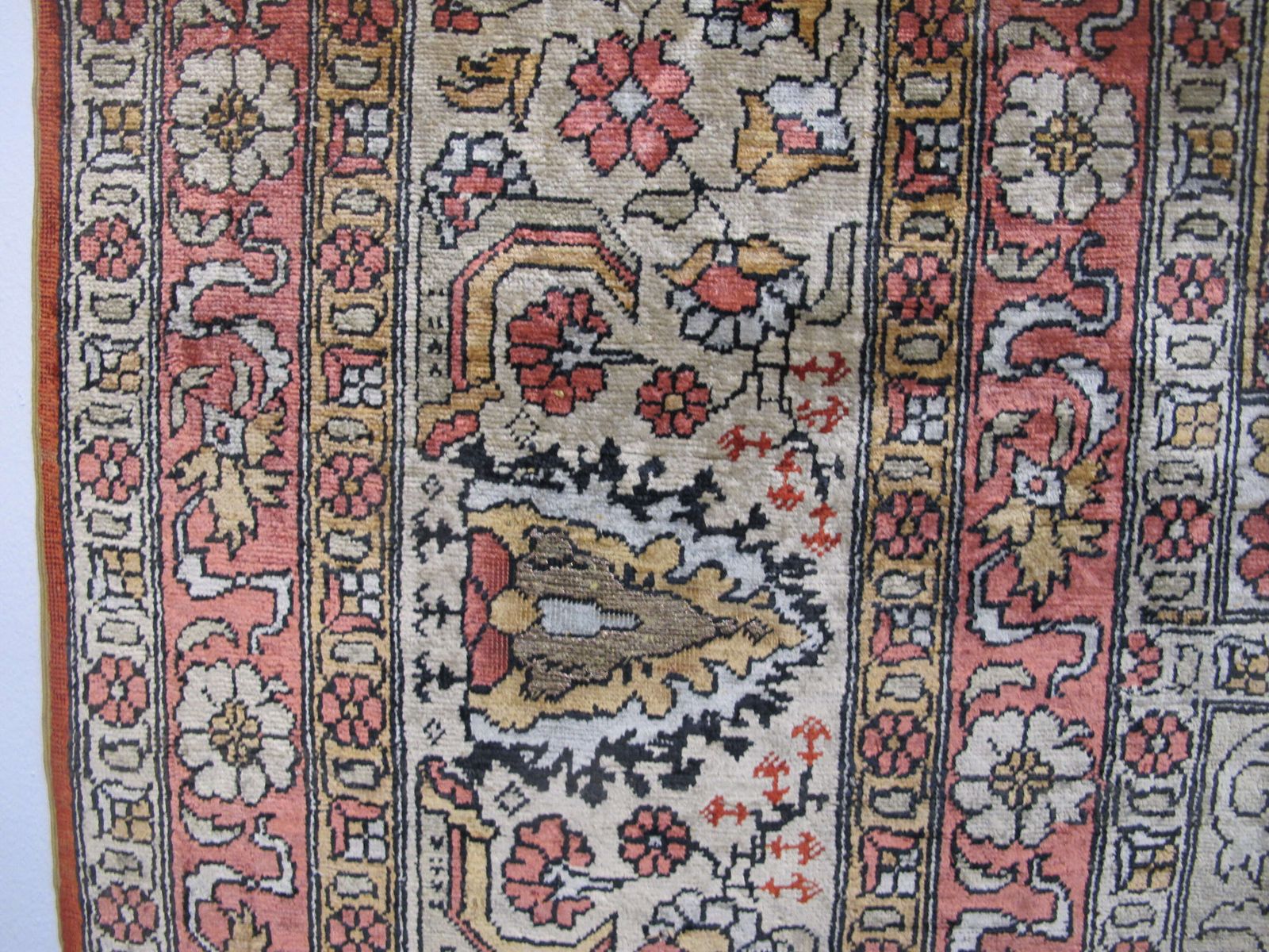 Textiel Hereke tapijt van zijde en metaaldraad, Turkije, 1950-1970, 2,38 m x 1,63 m photo