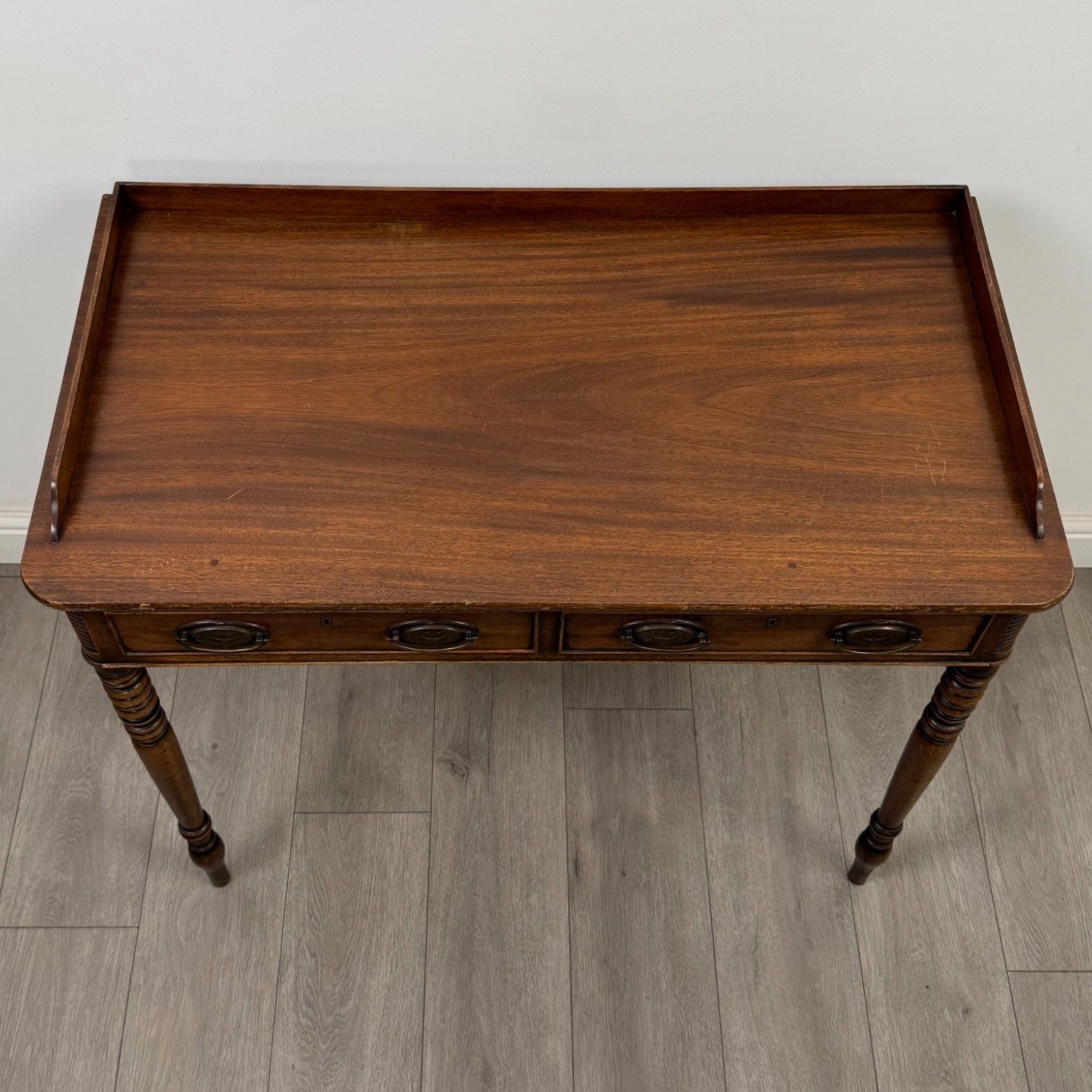 photo furniture Antique 18th Century Georgian Writing Table In Mahogany ( Af 5693 )