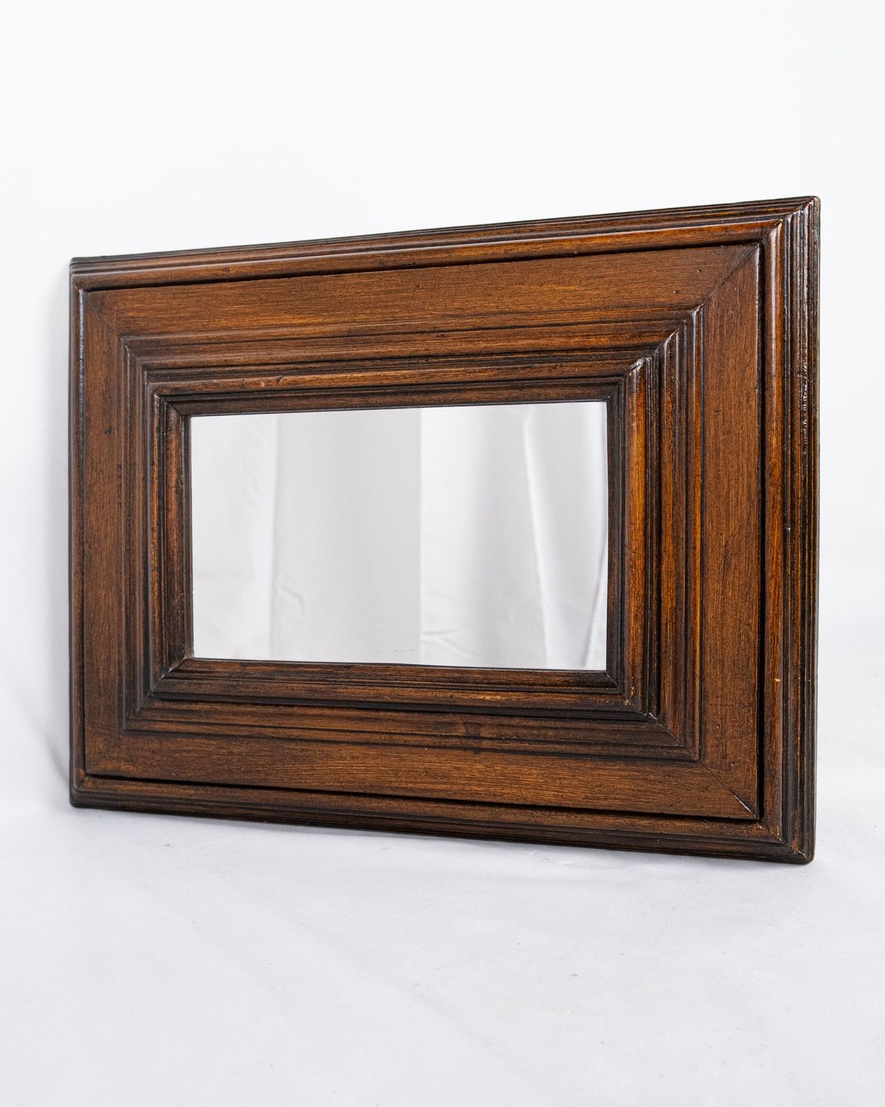 French Huguenot Style Mirror In Carved Wood, Mid 20th Century photo 200.0