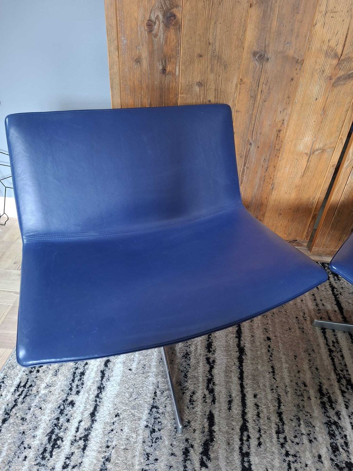 photo vinterior Pair Of Arper Catifa 80 Lounge Chairs In Blue By Lievore Altherr Molina