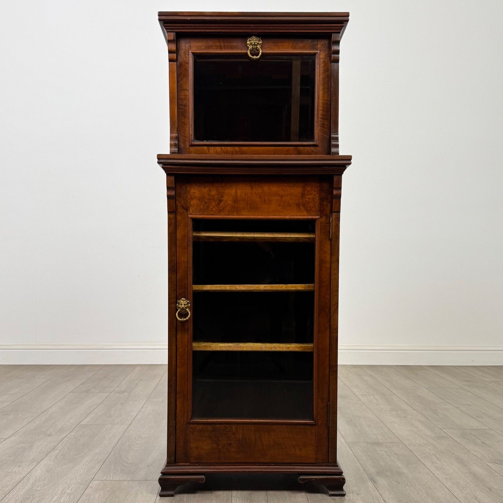 Antique 19th Century Narrow Display Cabinet In Walnut ( Af 5651 )