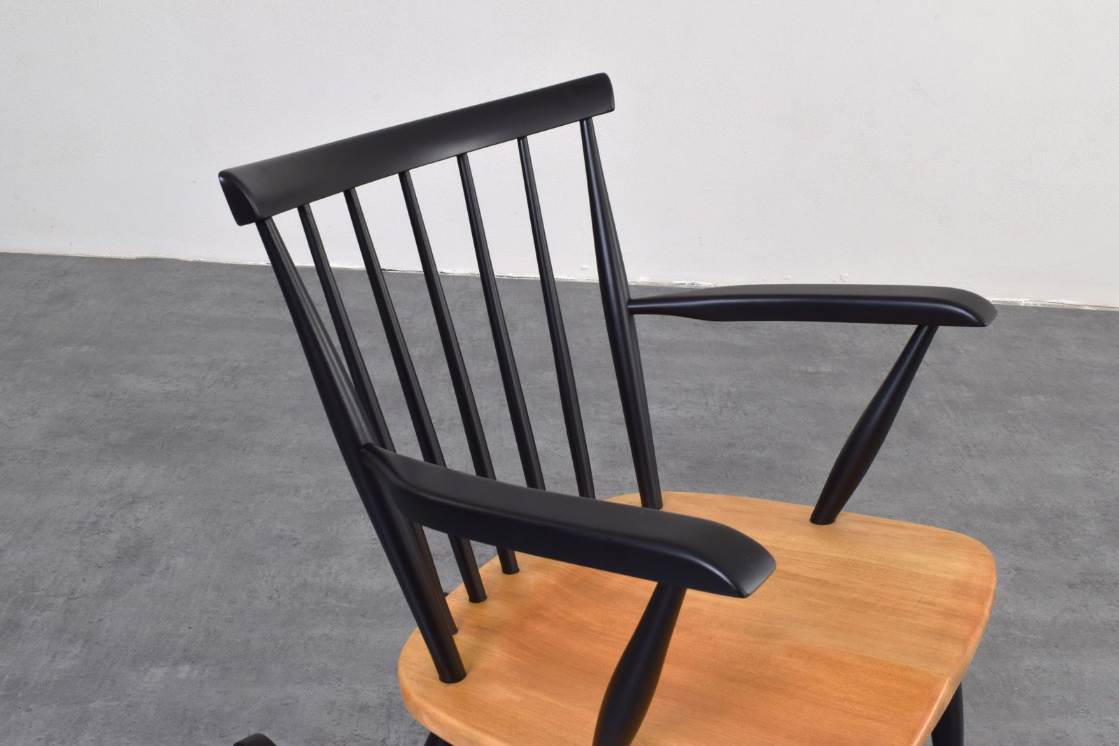 photo furniture Mid Century Swedish Rocking Chair, 1960s.