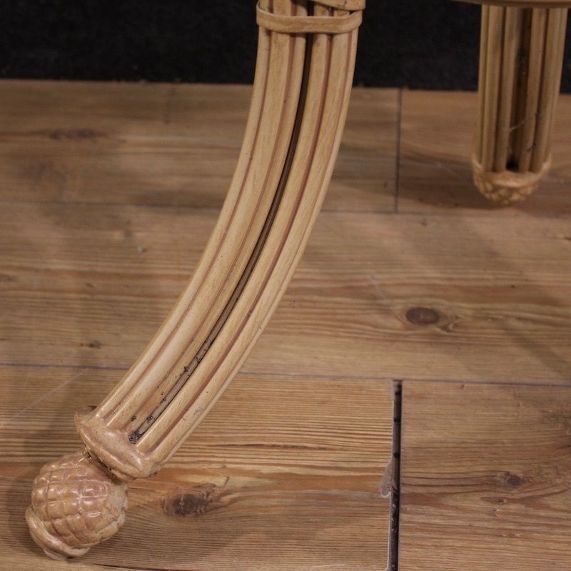 Mobilier Table d'appoint italienne en fer forgé, plateau en verre photo