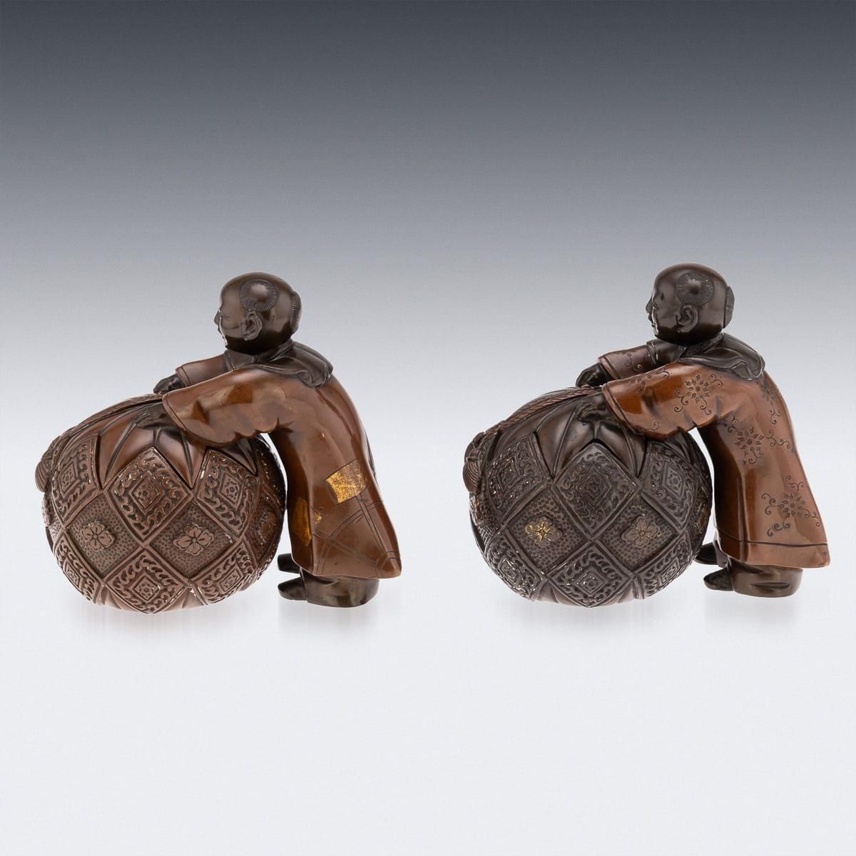 Antique 19thc Japanese Meiji Period Pair Of Bronze Vessels In The Form Of Karako photo 1922.0
