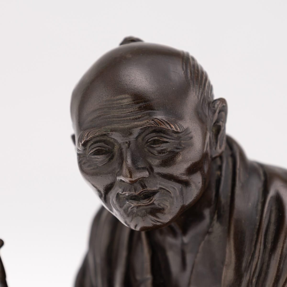 photo furniture Antique 19th Century Japanese Meiji Period Bronze Okimono