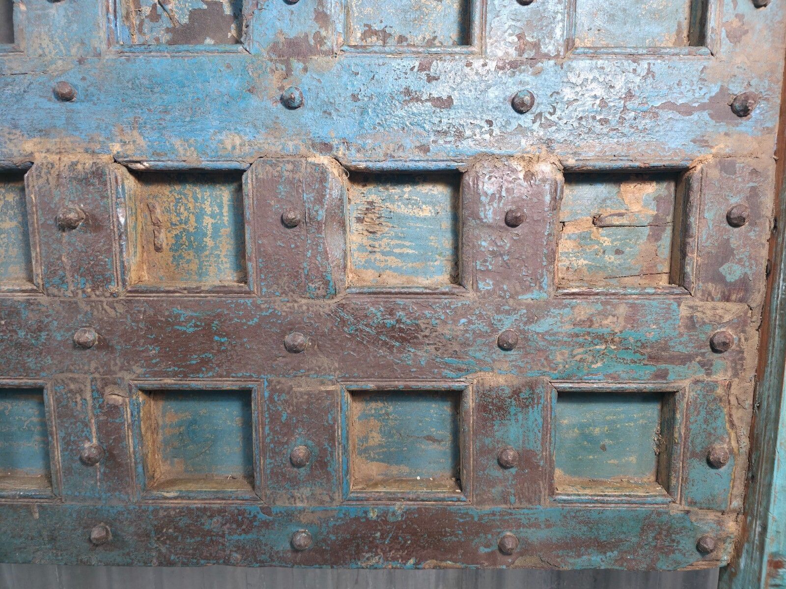 photo furniture Antique Vintage Rustic Reclaimed Indian Wooden King Size Double Bed Headboard