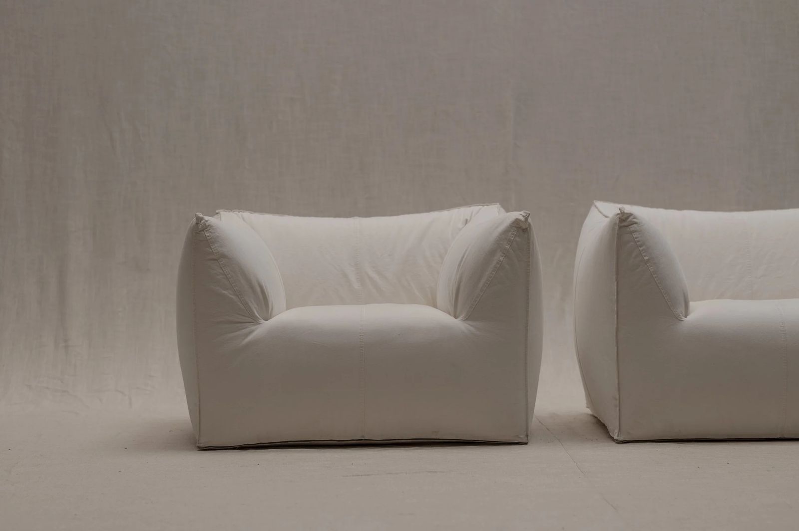 Set Of Two “Le Bambole” Lounge Chairs By Mario Bellini photo Furniture