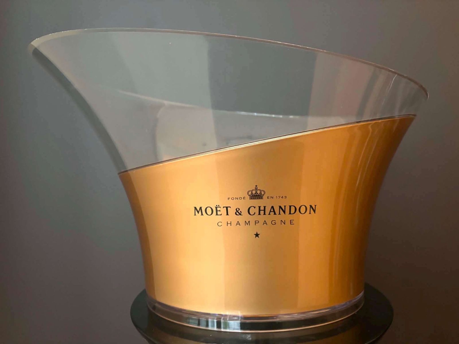 photo furniture Large Moët & Chandon Champagne Bucket, Gold Clear Acrylic Multi Bottle Wine Cooler, French Vintage Party Ice Bucket For 4 5 Bottles