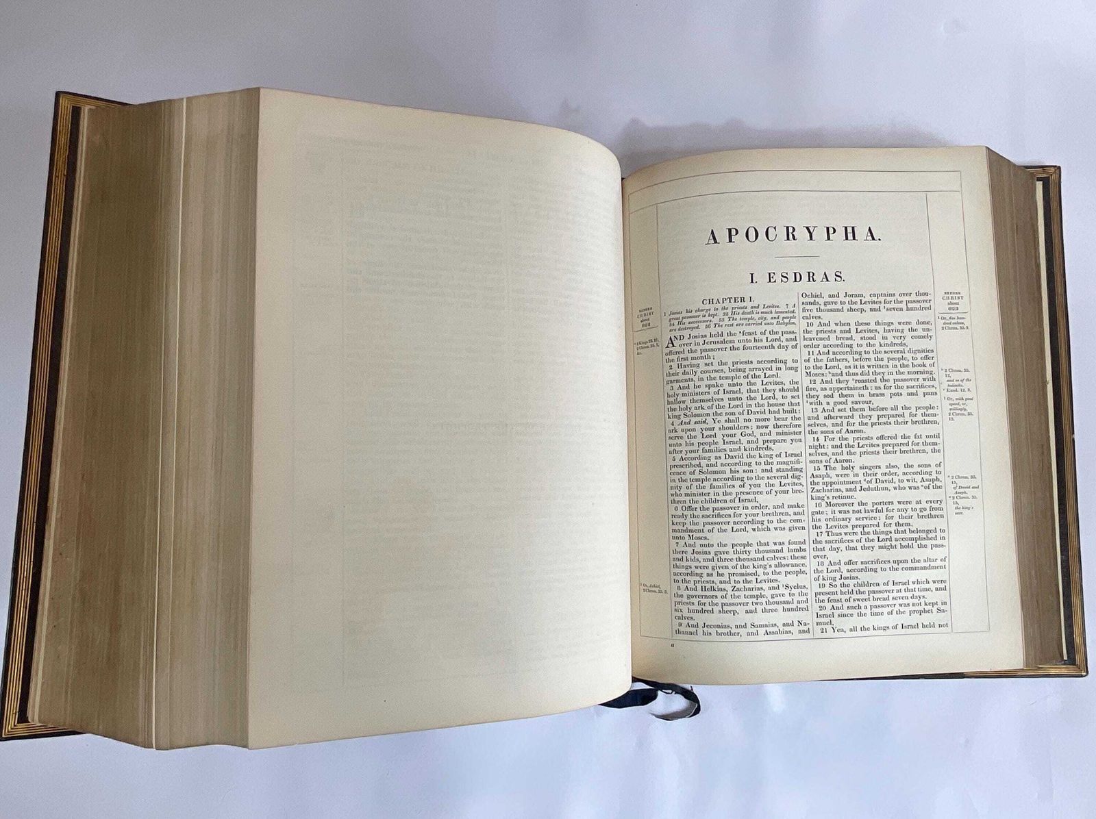 photo vintage The Jacomb Dynastic Archive: 1846 Ornate Cambridge Pulpit Bible, Hand Inked Family Registry, And 1907 All Saints' Clapton Companion Volume