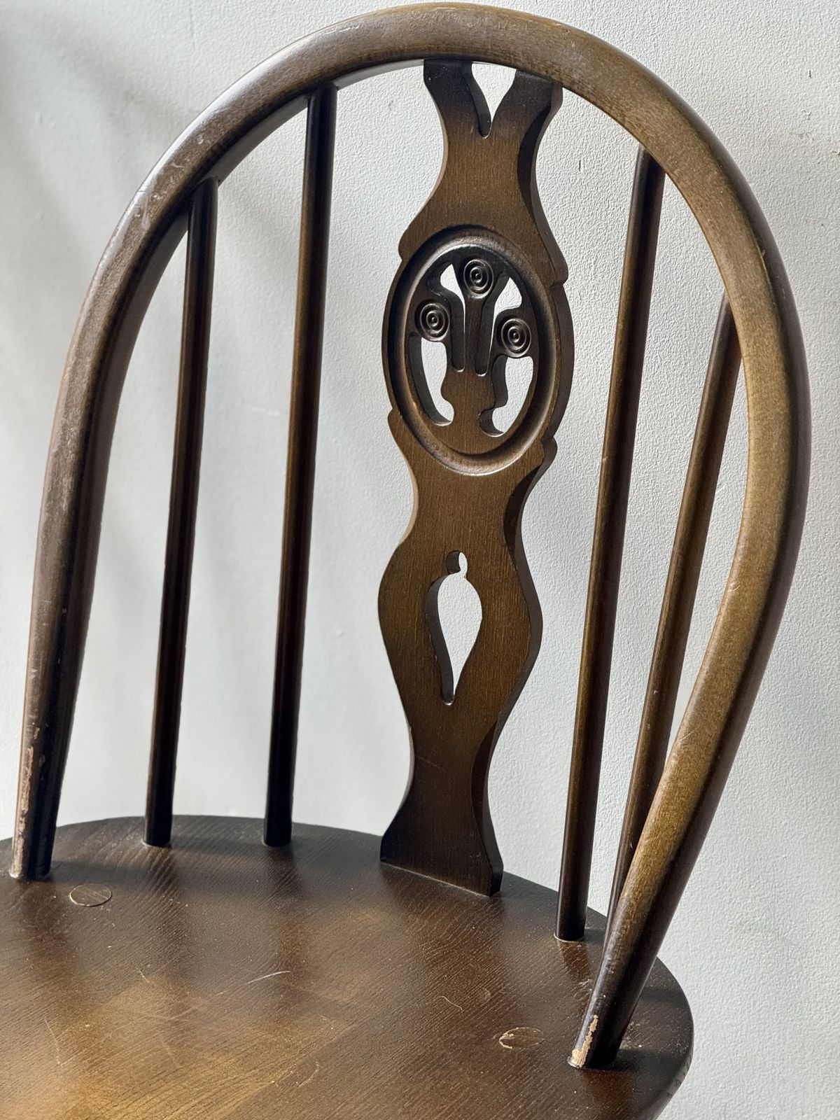 photo furniture Set Of 3 Vintage Dining Chairs By Ercol