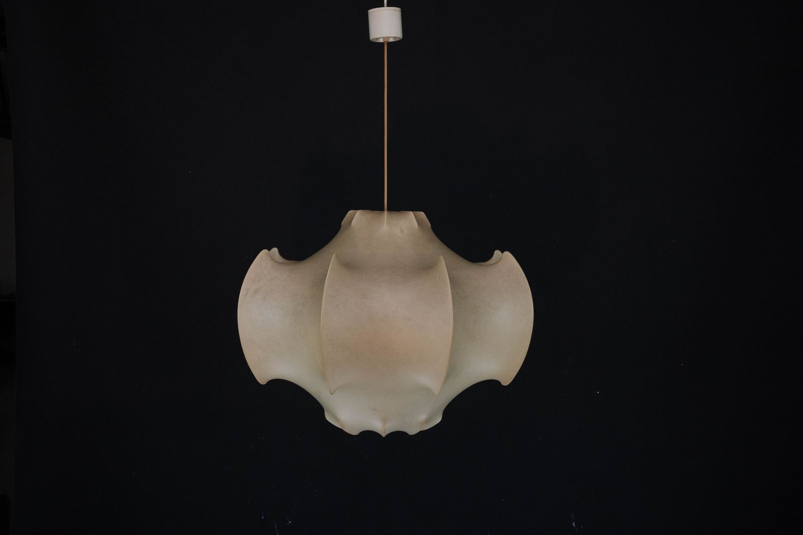 photo vintage First Edition Viscontea Lamp By Achille And Pier Giacomo Castiglioni For Flos, Italy 1960s