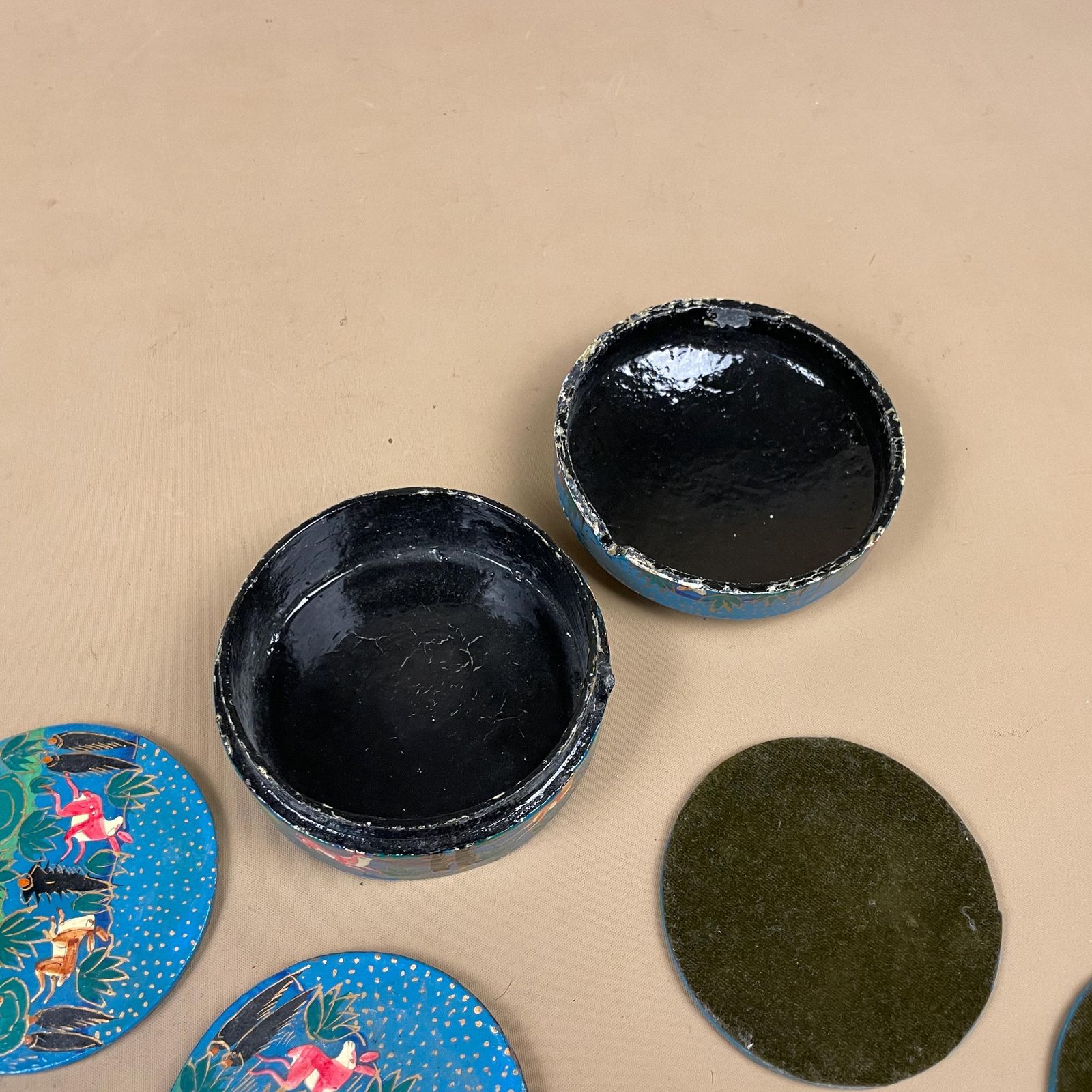 photo buy Indian Hand Painted Round Box Kashmir Papier Mache Set Of 6 Coasters Mats Mat Trinket Blue Vintage Antique Old Animals Coaster Placemat