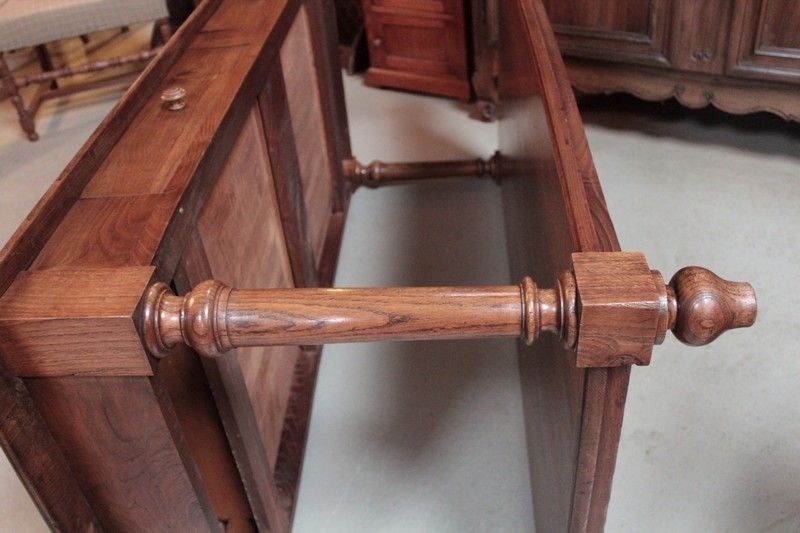 Early 20th Century Oak Drapery Table photo vintage