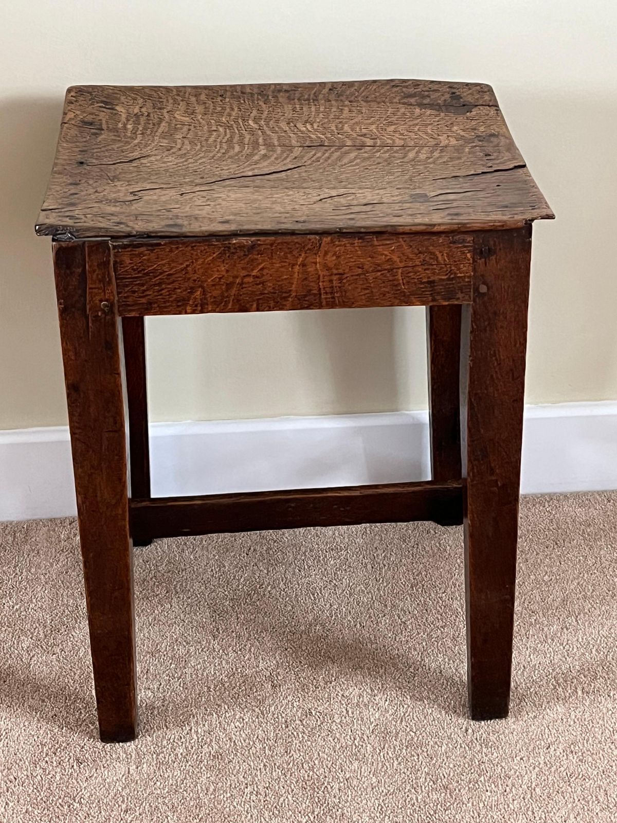 Georgian eiken kruk, holle zitting, penverbinding, Engels, ca. 1780 photo 606.0
