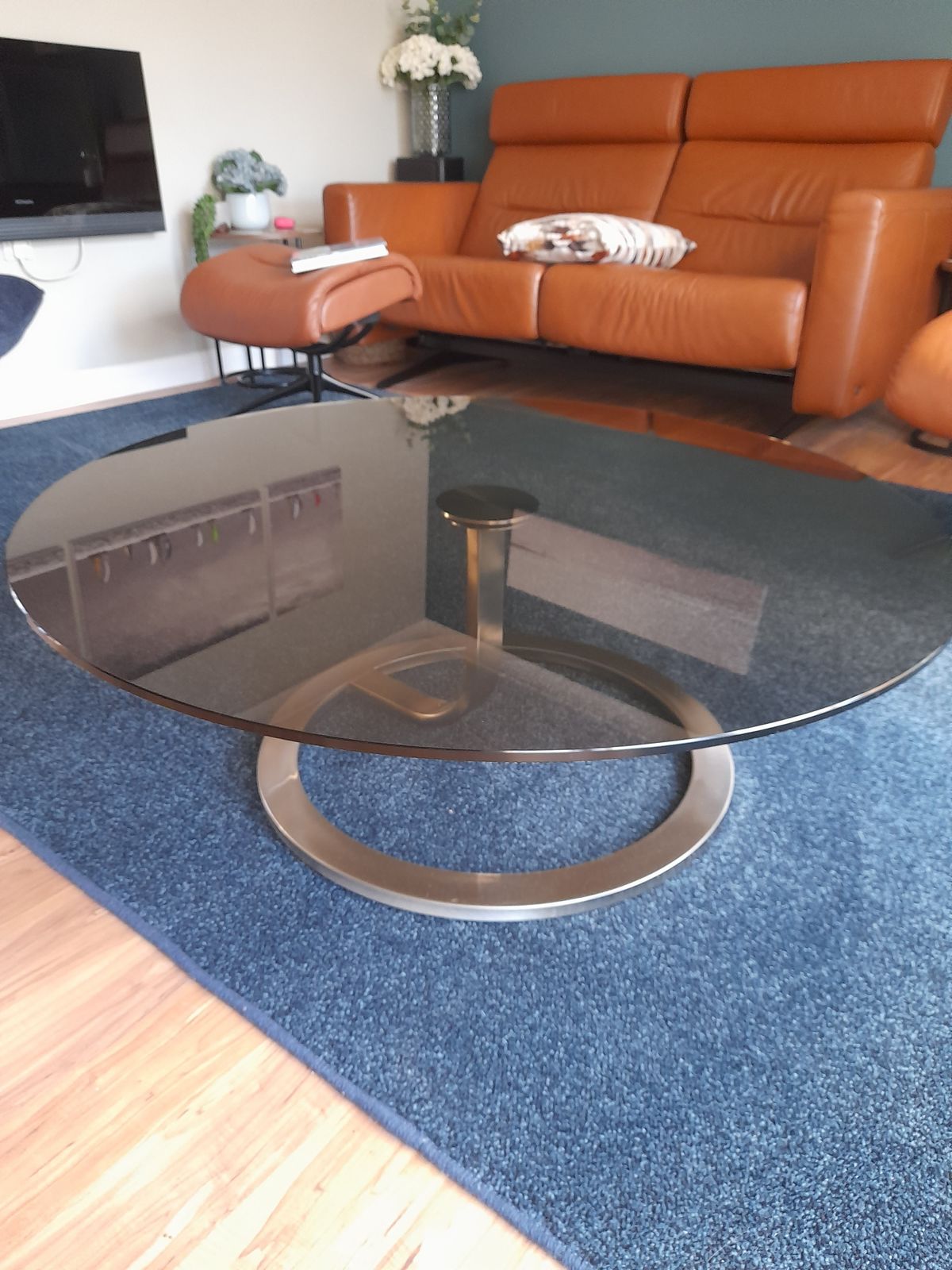 Designer Round Smoked Glass Coffee Table With Stainless Steel Base – 1m Diameter